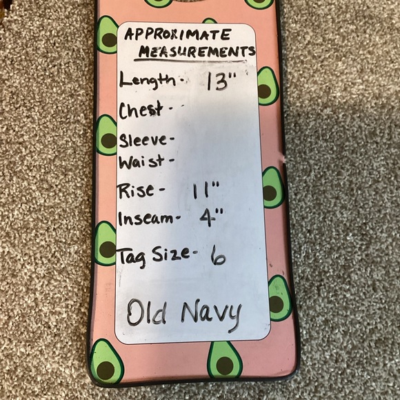 Old Navy Women's Black & White Tweed Dress Shorts - Picture 6 of 6